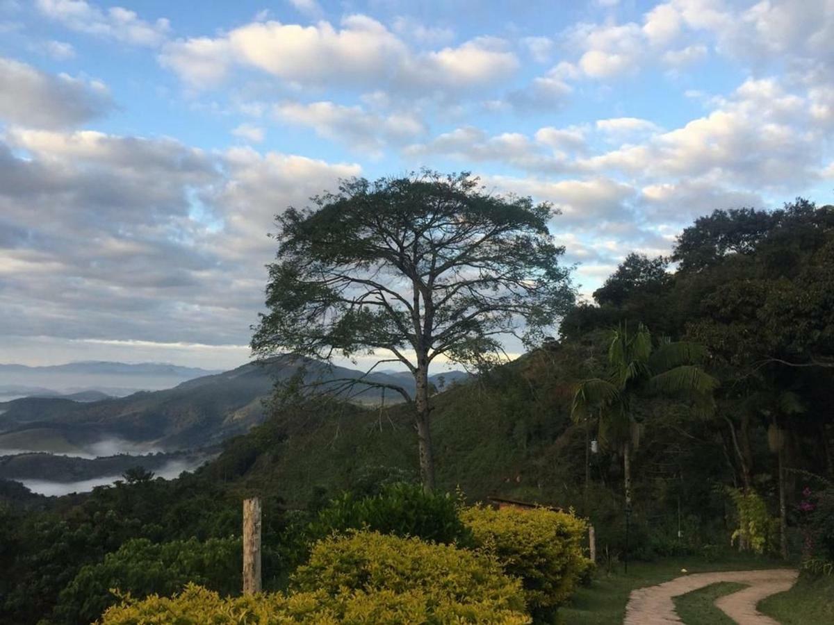 Sítio das Hortênsias Chalés Conceição da Ibitipoca Esterno foto